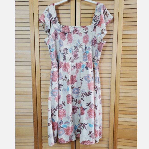 Maurices Smocked Floral Cold Shoulder Babydoll Mini Dress XL - Picture 6 of 8